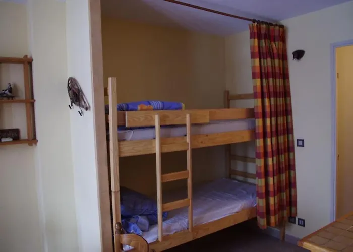 Agreable A 400 M Du Centre De Luz * 뤼생소베르