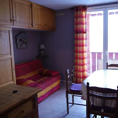 Agreable A 400 M Du Centre De Luz Luz-Saint-Sauveur