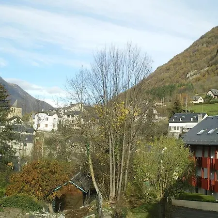 Agreable A 400 M Du Centre De Luz Luz-Saint-Sauveur